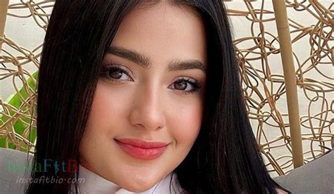 Bri Urdaneta .
